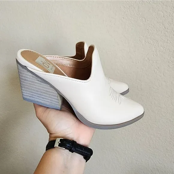 NEW Dv Dolce Vita Kandala Western Mule Boots 6M - Picture 1 of 5